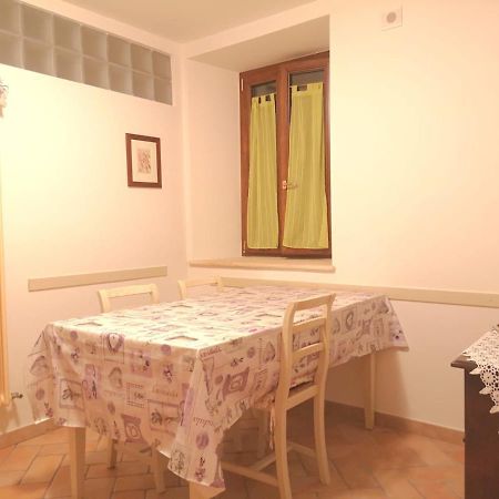 Casa Mica Hotel Abbadia San Salvator Ngoại thất bức ảnh