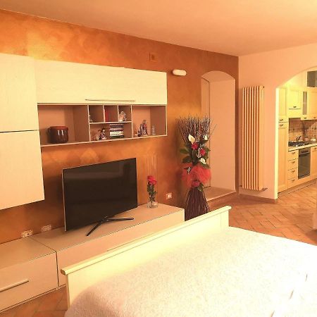 Casa Mica Hotel Abbadia San Salvator Ngoại thất bức ảnh