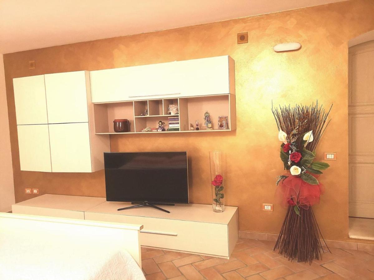 Casa Mica Hotel Abbadia San Salvator Ngoại thất bức ảnh