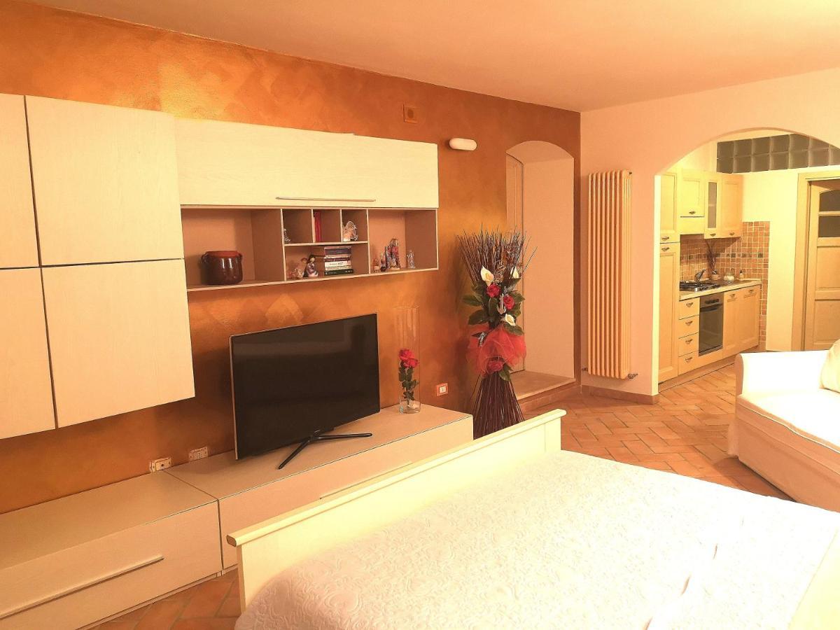 Casa Mica Hotel Abbadia San Salvator Ngoại thất bức ảnh